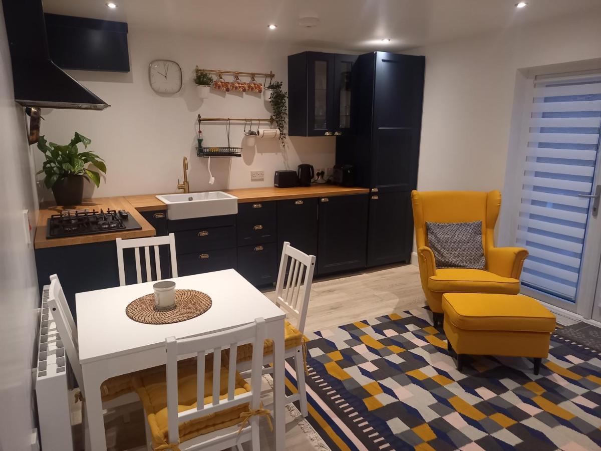 Sunny Side - Self Catering Accommodation โกเรย์ ภายนอก รูปภาพ